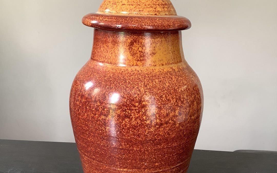 Gedenk Outlet Standaard urn – terracotta GU3