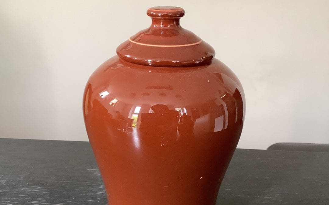 Gedenk Outlet Standaard urn – bruin GU2